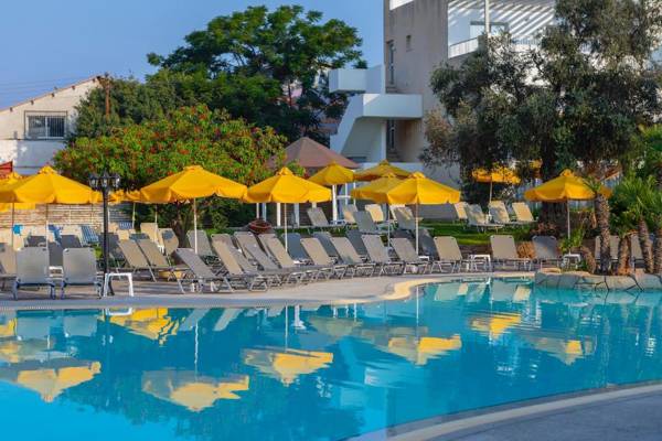 Mayfair Hotel formerly Smartline Paphos