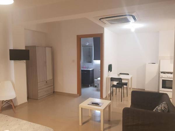 Valentinos Apartments