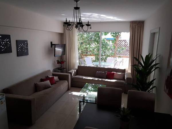 Marianna Hotel Apartments