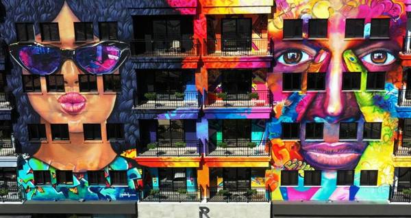 Rise Street Art Hotel