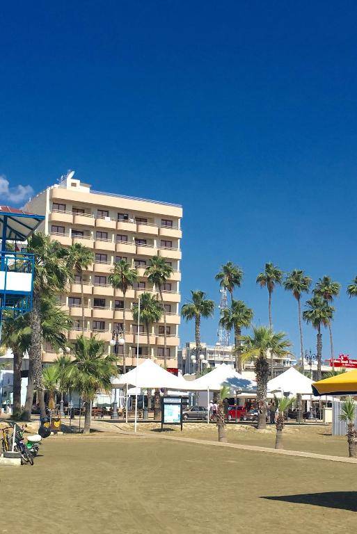 Ithaki Phinikoudes Apartment No. 107