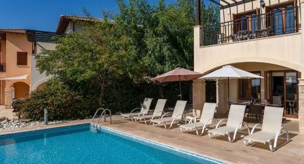 3 bedroom Villa Arethusa with private infinity pool Aphrodite Hills Resort