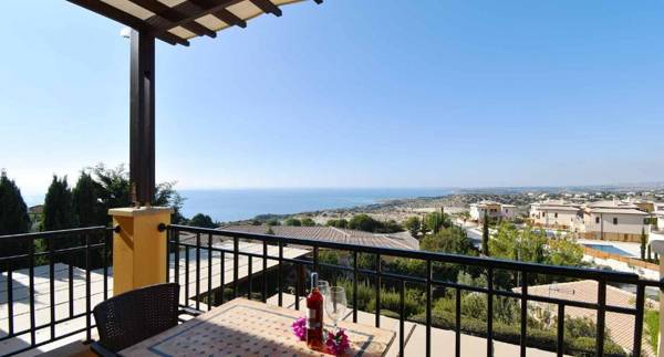 1 bedroom Apartment Pyrgos with beautiful sea and sunset views Aphrodite Hills Resort