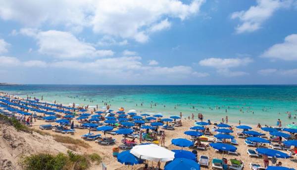 Gaia Sun N Blue Hotel