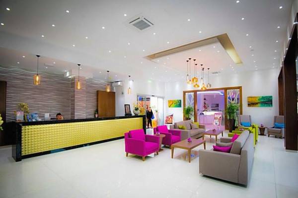 Loutsiana I & II Deluxe Apartments