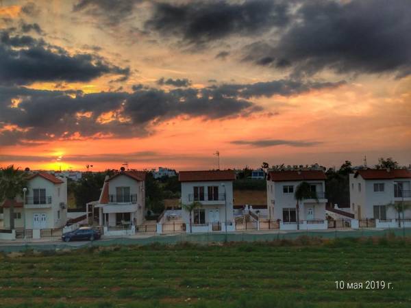 Maricosta Villas