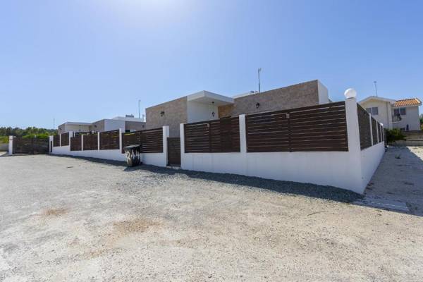 Protaras Villa Hollywood