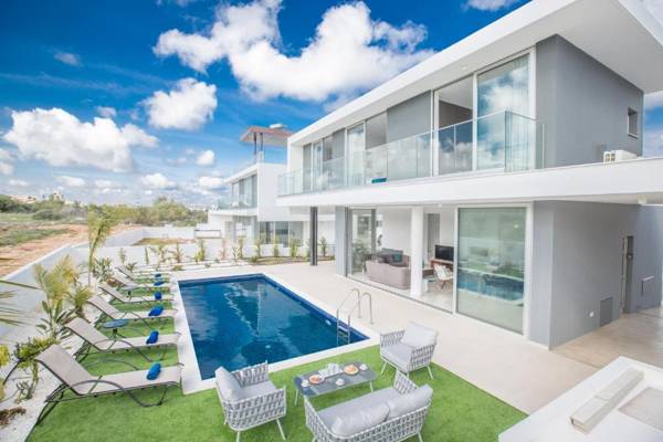 Olivine 3 Bedroom Villas