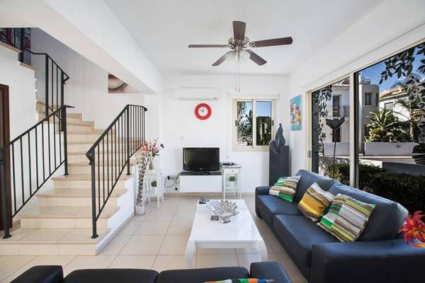 Villa Meganmodern 3bdr Villaclose To The Beach