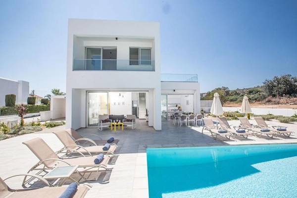 Villa Ochosto Eos - Luxury 5 Bedroom Protaras Villa with Private Pool - Close to the Beach