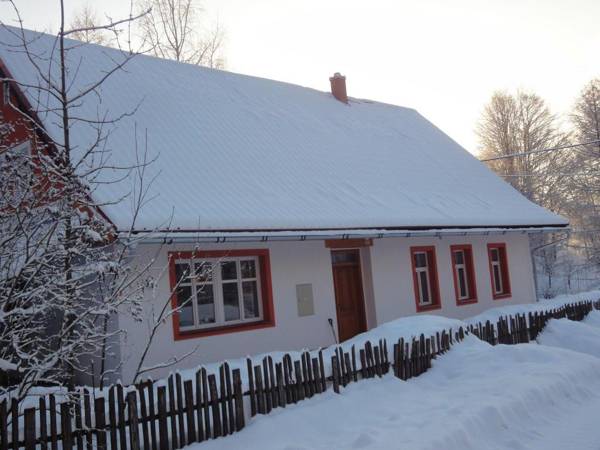 Spacious Holiday Home in Rudník with Garden