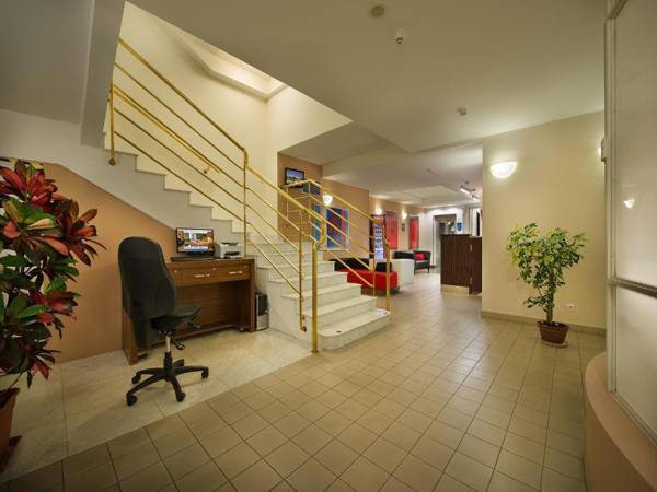 Workspace - EA Hotel Julis