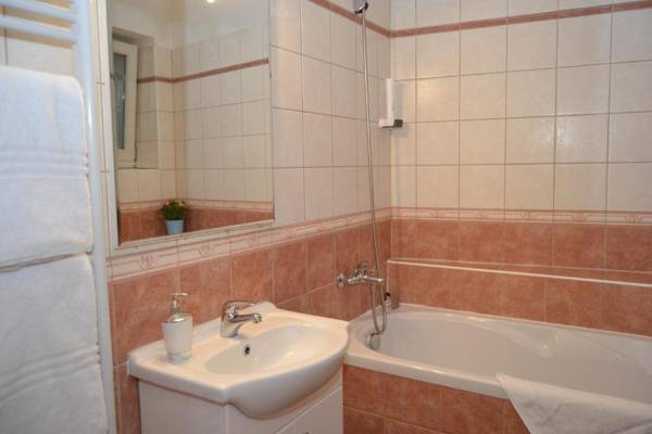 EA ApartHotel Melantrich