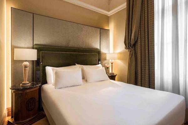 NH Collection Carlo IV