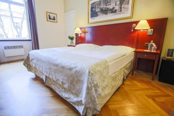 Wenceslas Square Hotel