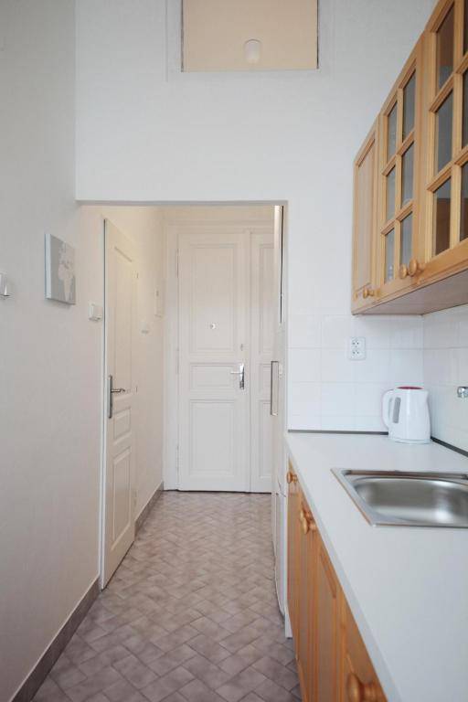 Angel City Aparthotel