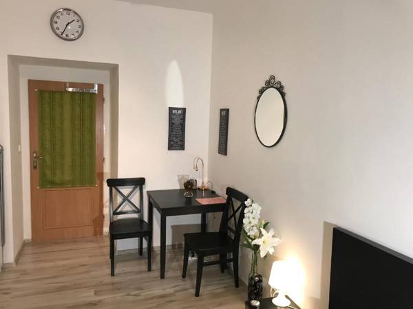 Big Homebase with Billardtable