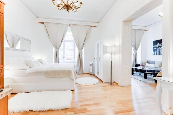 Wenceslas Square Royal Apartment