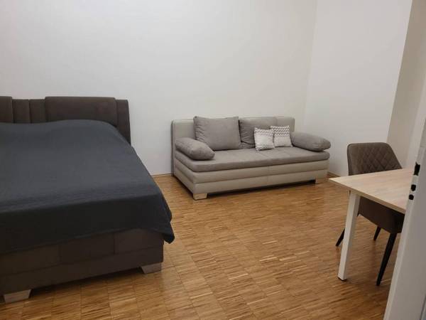 Prague Centre Apartment With Balcony