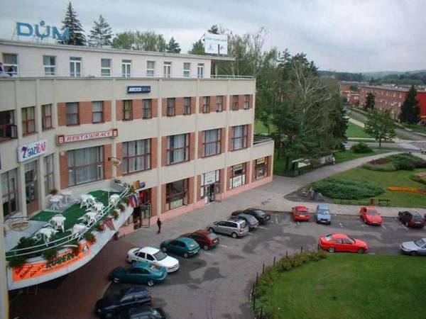 Hotel BATOV OTROKOVICE