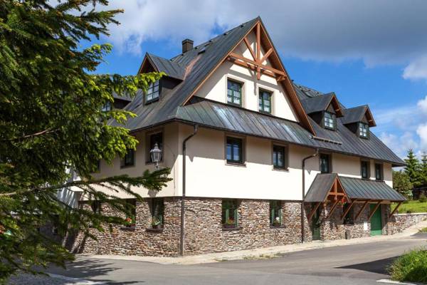 Houda Bouda - Penzion & Apartmány