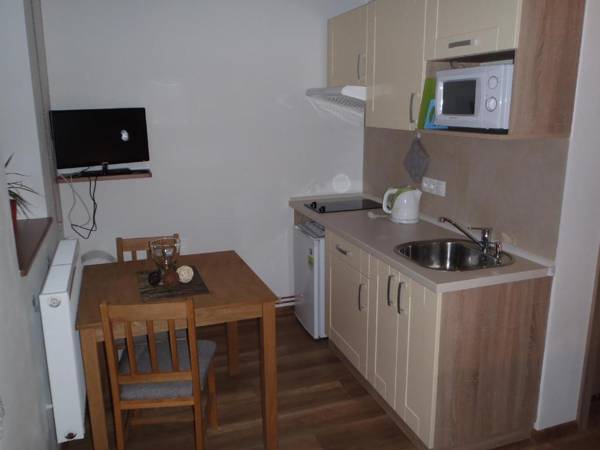 Houda Bouda - Penzion & Apartmány