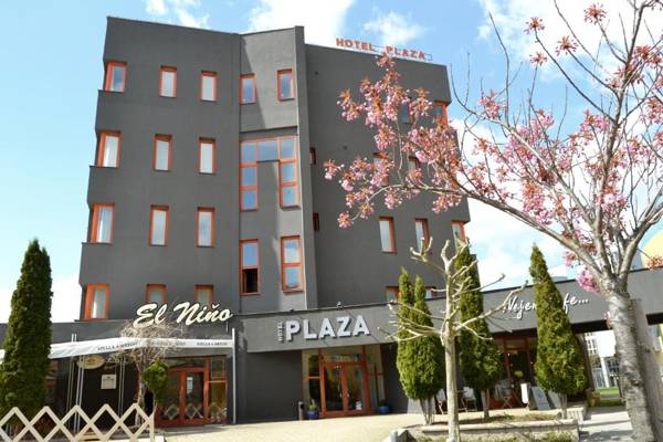 Hotel Plaza