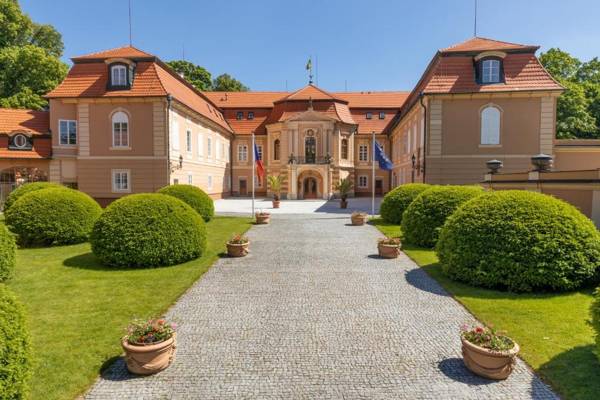 Hotel Zámek Štiřín