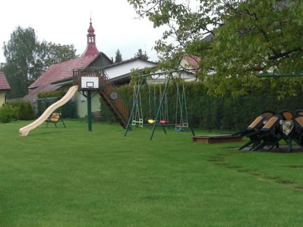 Chatky v Českém ráji