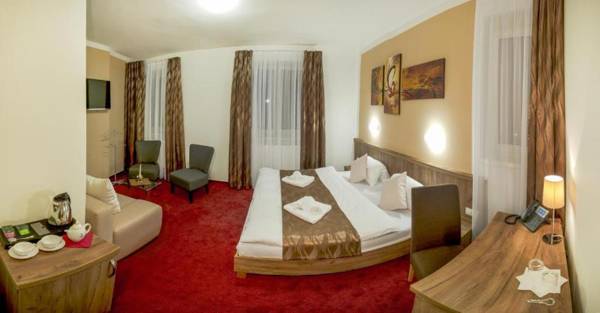 Wellness Hotel Hluboký Dvůr