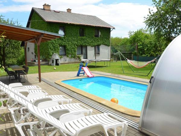 Luxury Villa in Zelenecka Lhota with Private Pool