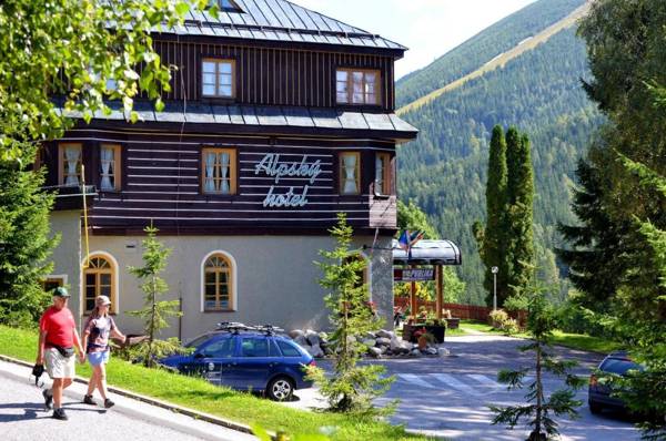 Alpský Hotel