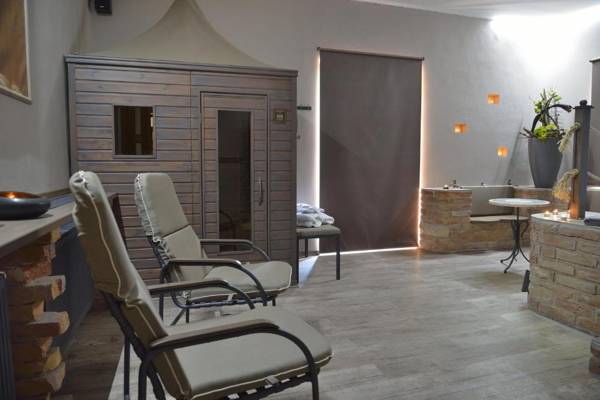 Hotel and restaurant Via Ironia