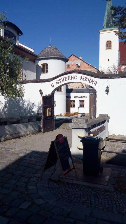 Penzion s restaurací "U MLYNA COM"