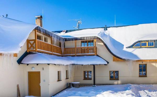 EA Horský Hotel Hájenka