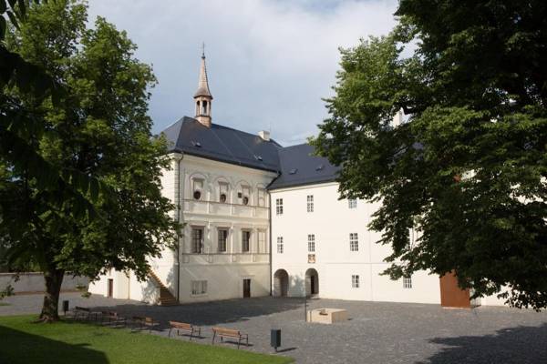 Hotel Zámek Svijany