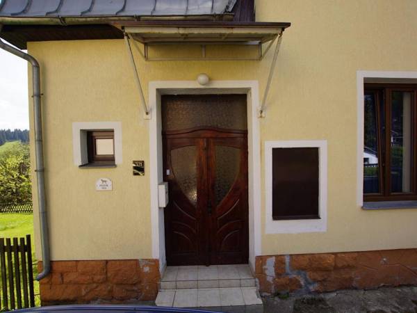 Charming Holiday Home in Pernink with Garden