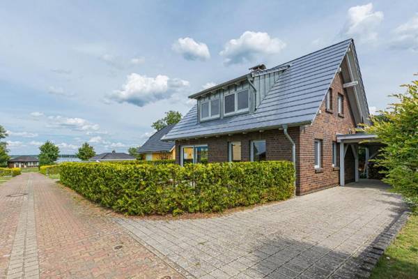 SCHIMMIS FLEESENSEE_HUS