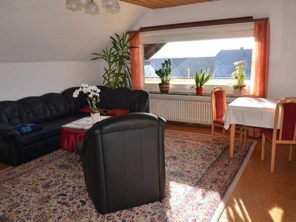 Cosy Apartment in Wilsecker near the Forest