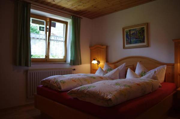 Ferienwohnung Haus Alpenrebe