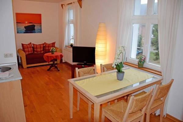 Ferienwohnungen im Ostseebad Goehr