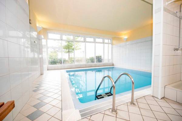 Ferienwohnung mit Meerblick und Schwimmbad