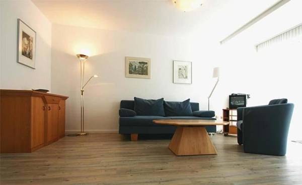 Ferienanlage-Reriker-Strasse-EG-rechts-119