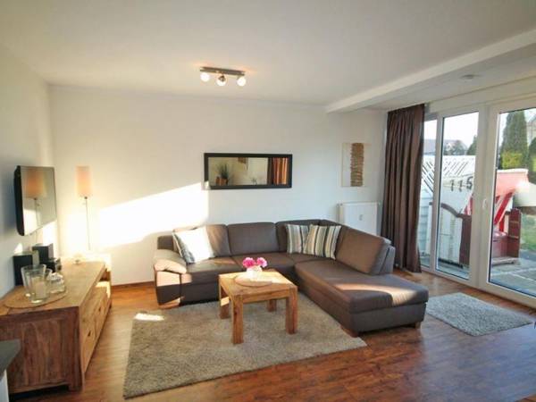 Reriker-Strasse-26-EG-rechts-ruhig-Lage-9978