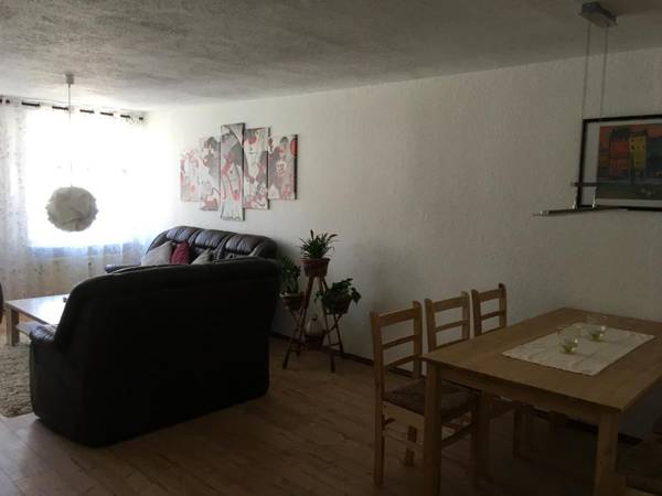 frühsonnige Innenstadt-Vollkomfort-Wohnung