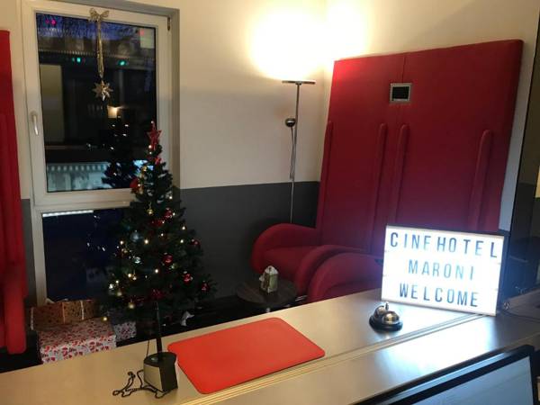 CineHotel Maroni