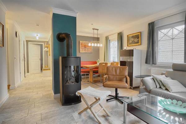 Les Belles Haus Davide FW Mondain Whg 10