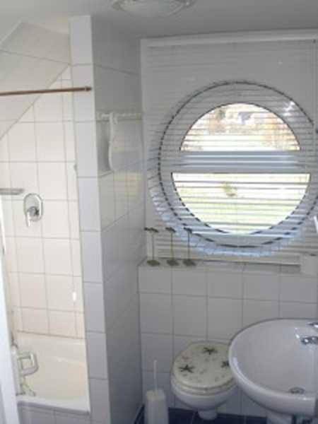 Darsser Weg 34 a_Strandgefluester_