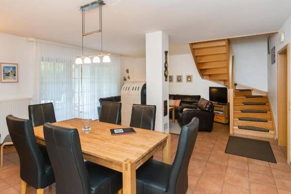 Ferienpark Freesenbruch Doppelhaushälfte 9 - Waldblick