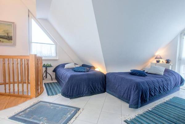 Appartementhaus Boddenblick "Himmelkieker"